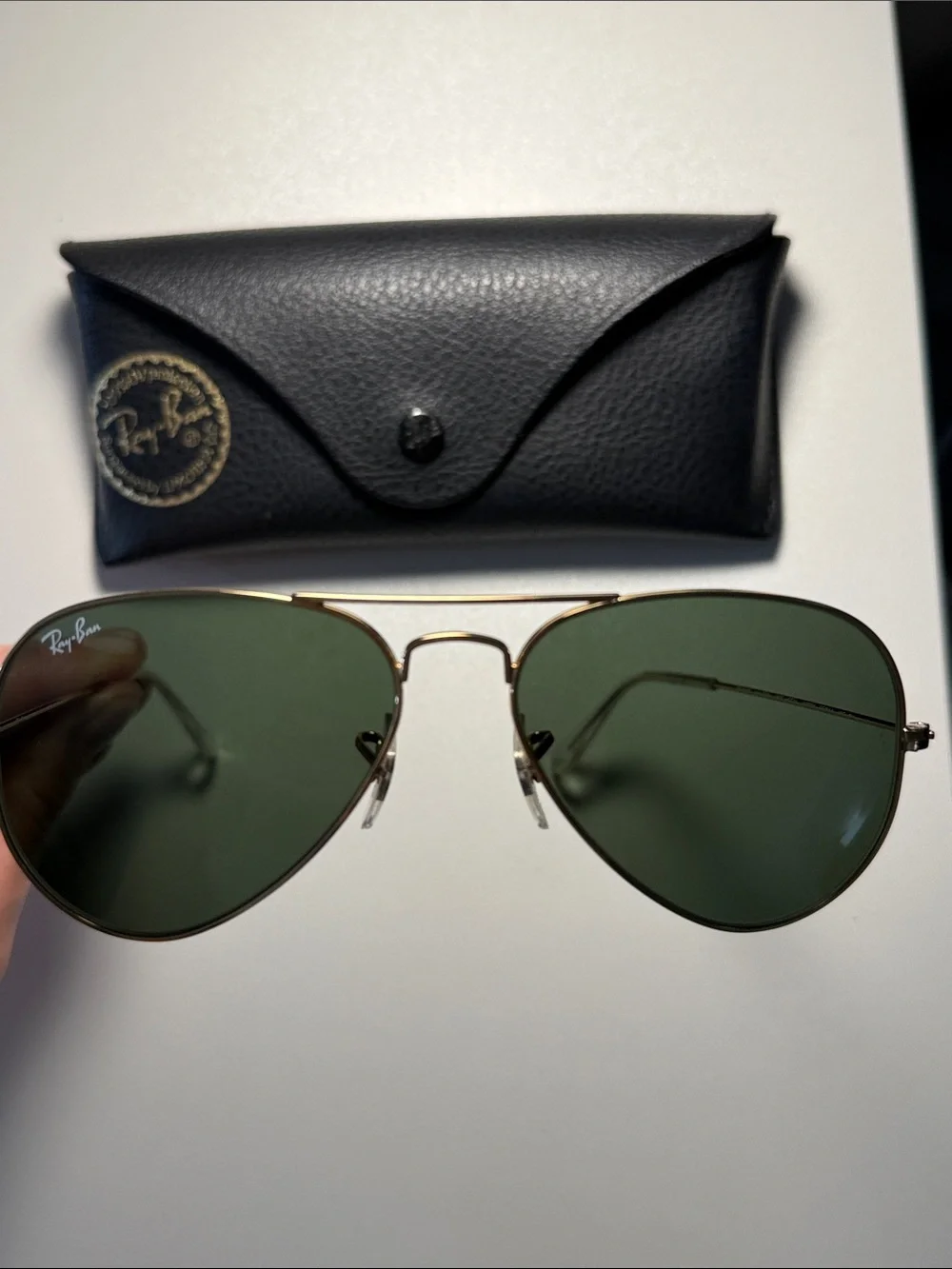 Ray-Ban Aviator Classic Sunglasses (Arista Gold Frame/G-15 Green Lenses)